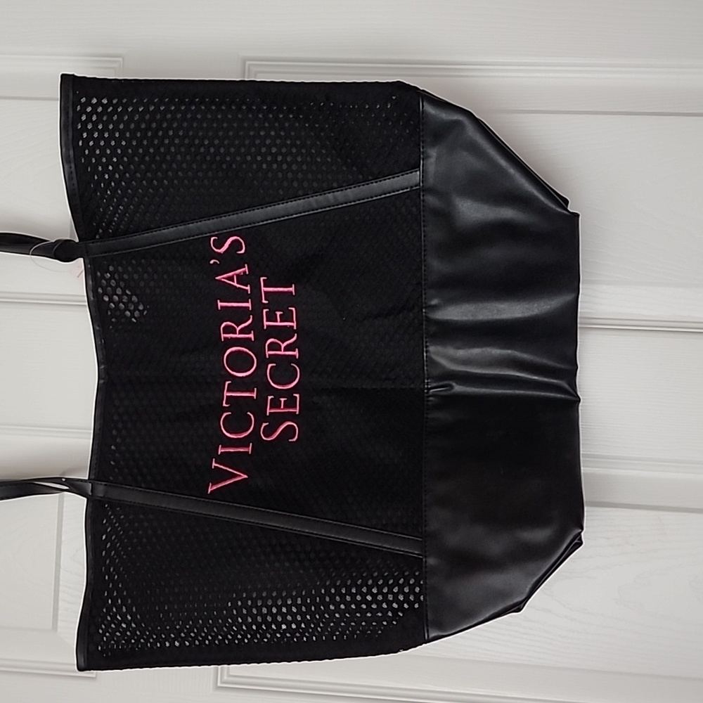 VICTORIA SECRET PURSE